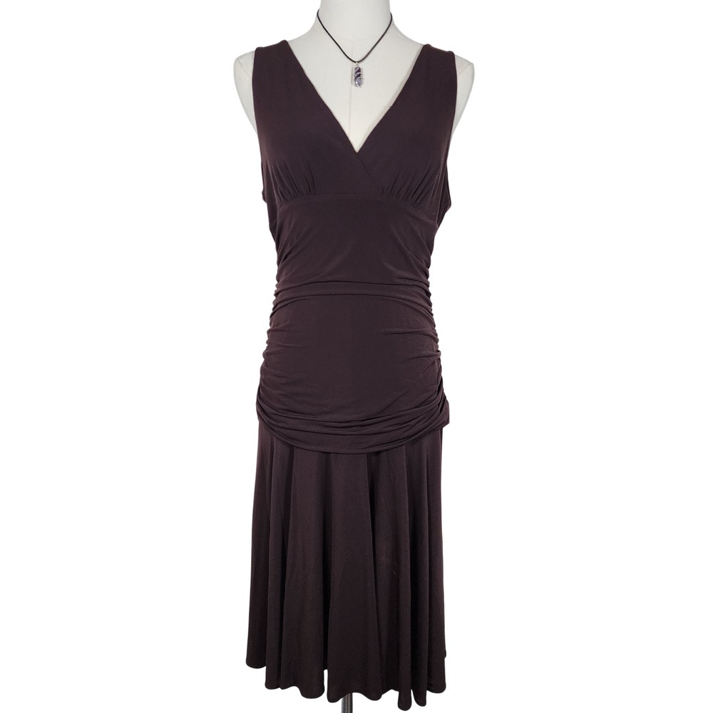 BCBGMAXAZRIA Brown Midi Dress Sleeveless V‎ Neck Ruched